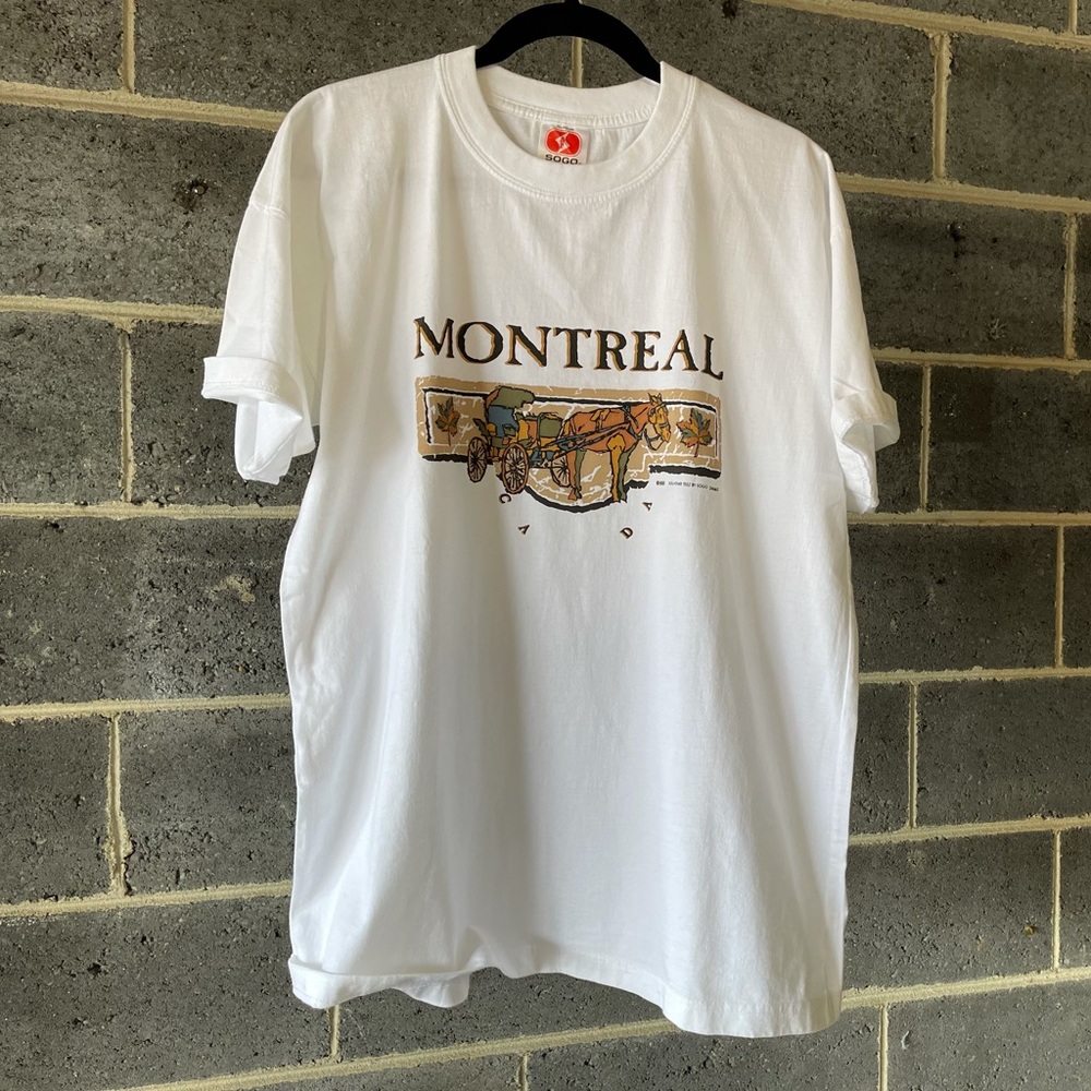Vintage - SOGO - Large - White - Short Sleeved Montreal Canada Graphic Tee